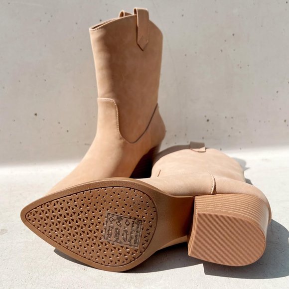 NEW Tan Distress Nubuck Faux Leather Pointy Toe Block Heel Western Ankle Boots - Picture 9 of 11